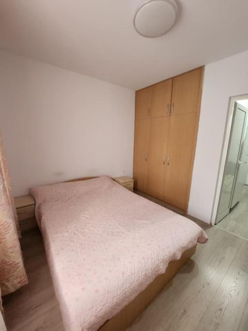 Modern Apartment. Best Location София Экстерьер фото